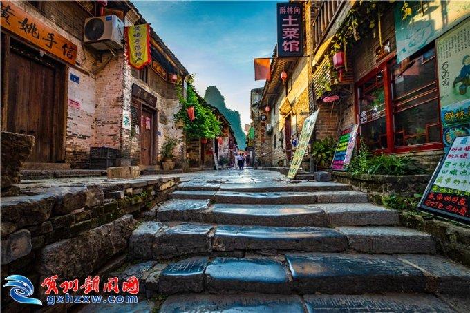 周杰伦患病严重？曝其勾搭留学生与昆凌闹掰，憔悴疲惫似拉皮失败