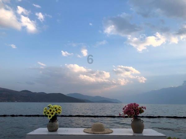最近大家都在说“消费降级”，你的消费水平降了么？